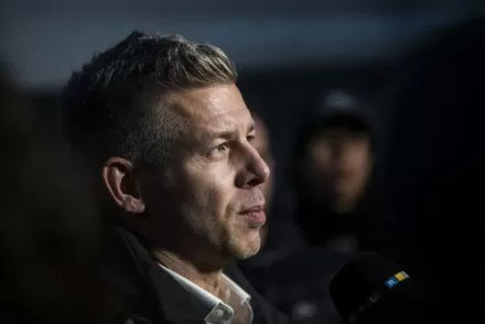 Magyar Péter: „Ez a Gondosóra program full lopás” – a The Report szerint a számlát nem írja át egy csere