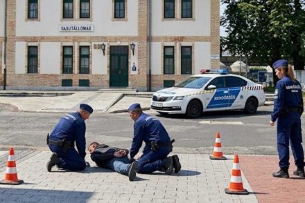 B. Tamás meghalt a százhalombattai rendőri intézkedés után – A gyűlölet a leérkezés felelősségét kérdezi