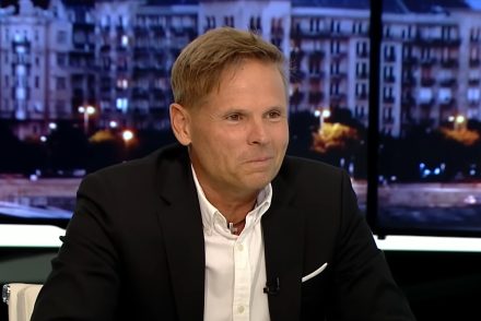 Kitálalt a volt MVM-főnök, Mártha Imre: „Annyit értenek a nukleáris energiához, mint ló a mozijegyhez”