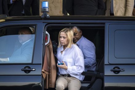 Már közel járnak Orbán Viktorhoz? Feljelentést tett a Miniszterelnökség Orbán sajtósa, Kaminski Fanny közösségi médiás tartalmai miatt
