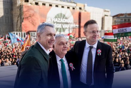 Kamuállásból menekülőút: A komplett fideszes vezérkar Lázár Jánossal az élen szétfutott a vereség után és hagyta cserben a szavazóit, miközben Magyar Pétert támadta ezzel