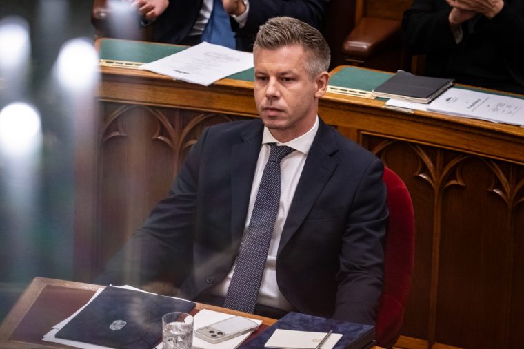 magyar peter m1 kozmedia komment vagonak megyek