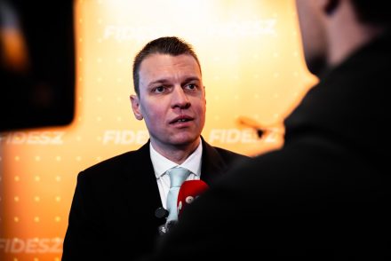 Menczer Tamás megfejtette a gyűlölet politikáját: „Mindig följebb kell tolni a gyűlöletet”