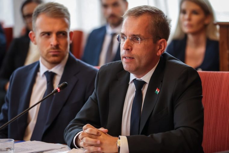 vagyonvisszaszerzesi hivatal jeloltek