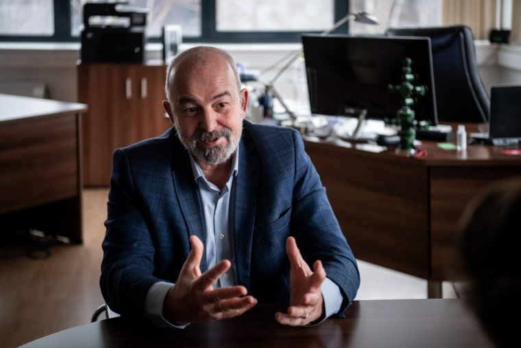 Károsnak nevezte a rezsicsökkentést Holoda Attila: radikális változásra figyelmeztet az energetikai szakértő