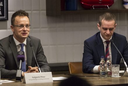 Magyar Péterék Mandiner-átalakítása után újraindult a Reakció – Balogh Ákos Gergely: „Messzire jutottak attól, amit mi gondolunk”