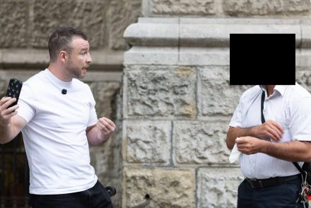 A fóti gyermekotthon bántalmazással vádolt volt igazgatóját azonnal kirúgták a csepeli Farkas Bertalan Általános Iskola katedrájáról