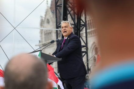 A Fidesz a Terror Háza előtt tartja az október 23-ai megemlékezését Schmidt Mária felmentése után