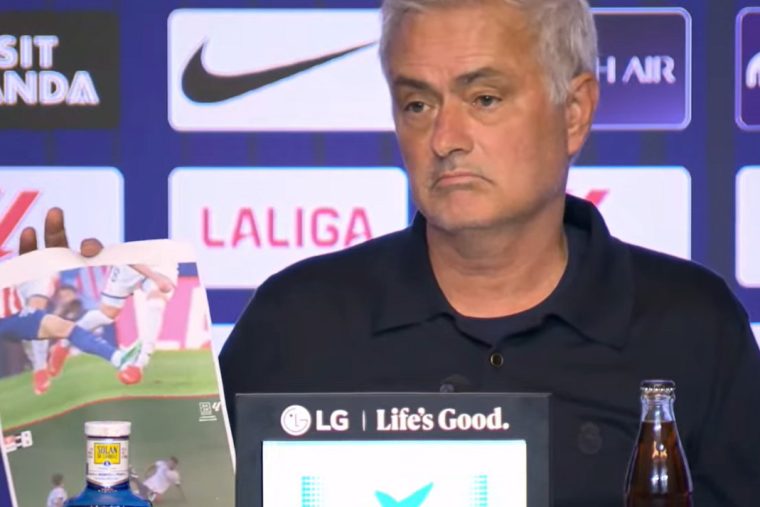José Mourinho A4-es papírokkal lobogtatva üzent a bíróknak, a Real volt sztárja keményen visszavágott
