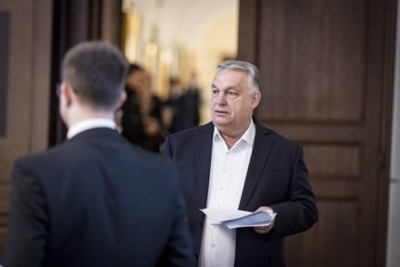 Magánnyugdíjpénztárak: A titkosított iratokból kiderült, hogy a felügyelet elnöke figyelmeztette a kabinetet, mégis a vagyon elvonása mellett döntöttek