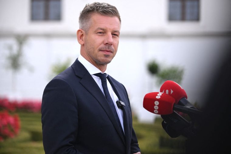 Miért üzent Orbán az új vagyonvisszaszerzési hivatal embereinek, és miért beszél Magyar Péter maffiáról? 5 pontban mutatjuk be a konfliktust