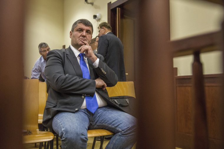 Visszaszívta a nokiás doboz legendáját a koronatanú: meglepő ítélet született Hagyó Miklós büntetőperében