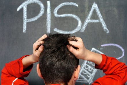 Történelmi mélypontra estek a magyar diákok eredményei – a friss PISA-eredmények súlyos képet mutatnak
