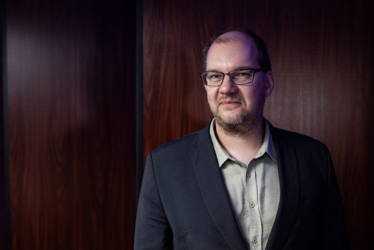 Polyák Gábor lett a Médiatanács új elnöke, miközben a kormánypárti képviselők kivonultak a szavazás után