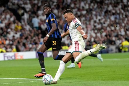 Hatalmas milánói hibákra csapott le a Real Madrid: a meccs végén egyetlen mozdulat mentette meg a három pontot