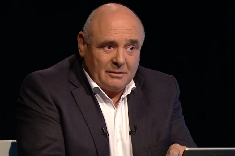 „Hát te megőrültél?” – így reagált a felesége, amikor Rónai Egon autóról robogóra váltott