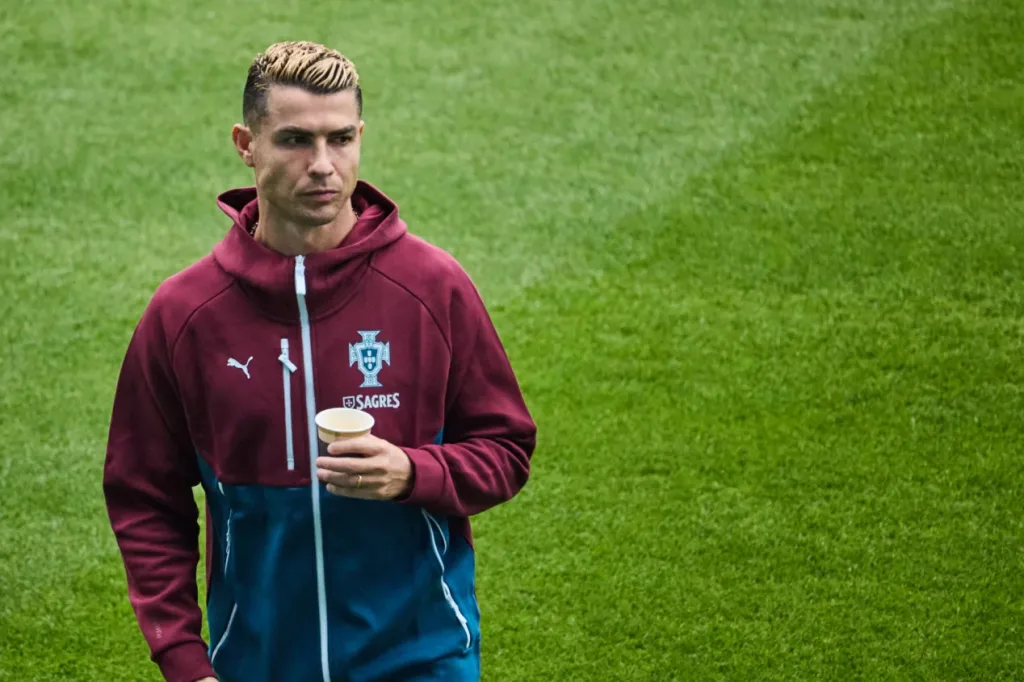 Cristiano Ronaldo – a kapitány sajtótájékoztatója után elhagyta a válogatott edzőtáborát